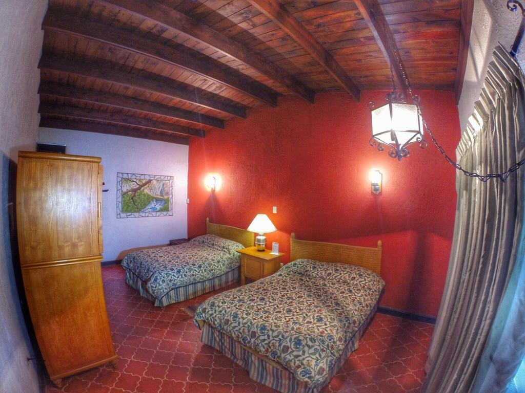 Hotel Parador Santa Cruz Creel Rum bild