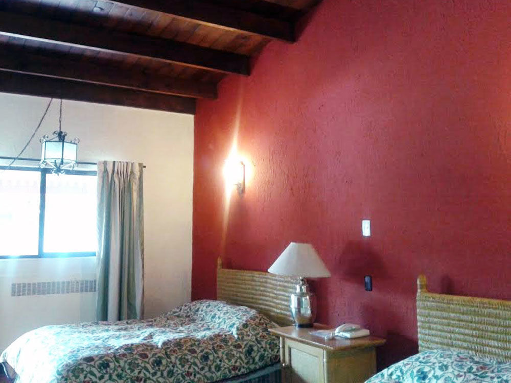 Hotel Parador Santa Cruz Creel Exteriör bild